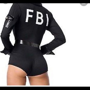 FBI costume